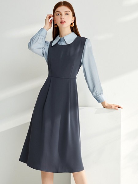 音菲梵女装2022秋冬季蓝色衬衫