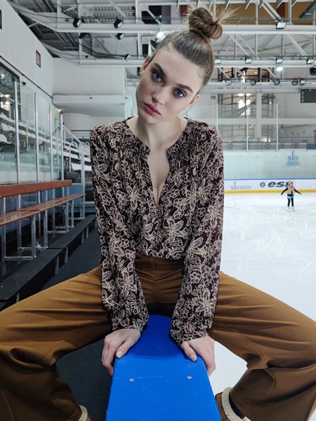 思忆说女装2022秋冬季驼色工装裤