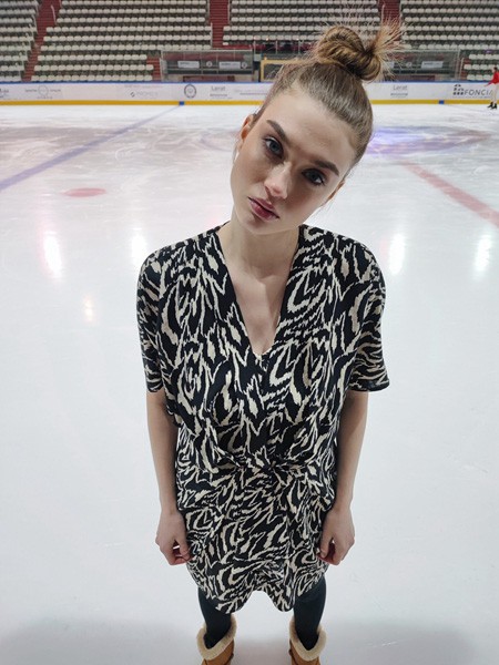 思忆说女装2022秋冬季黑色衬衫