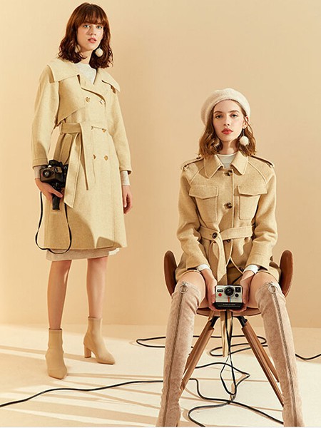 欧伊力2022秋冬季卡其色风衣