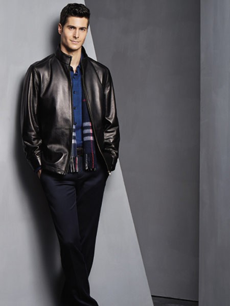 罗茜奥男装2022秋冬季黑色皮衣