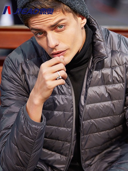 杰奥羽绒服2022秋冬季黑色羽绒服