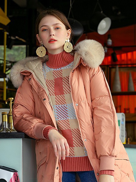 杰奥羽绒服2022秋冬季橙色羽绒服