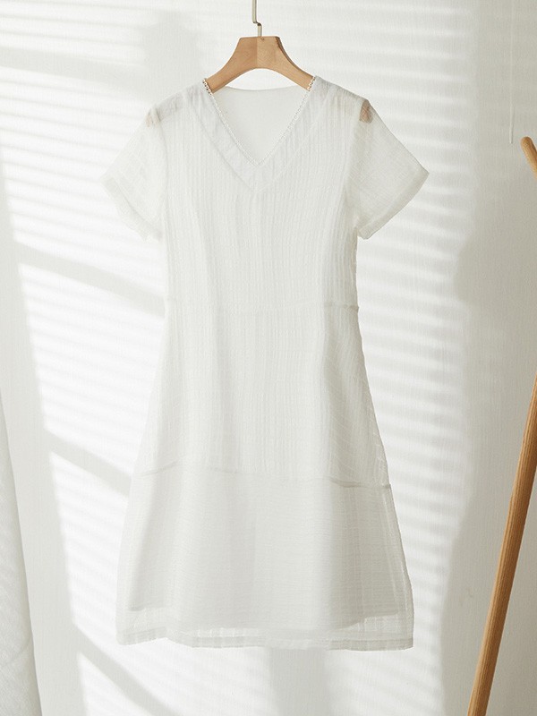 薇姿曼女装2023春夏季白色连衣裙