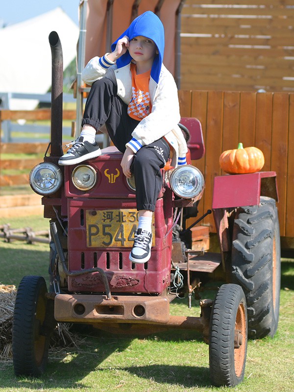 芭乐兔童装2023春夏季黑色长裤