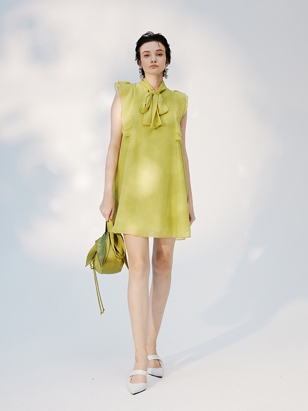 MYMO女装2023春夏季绿色连衣裙