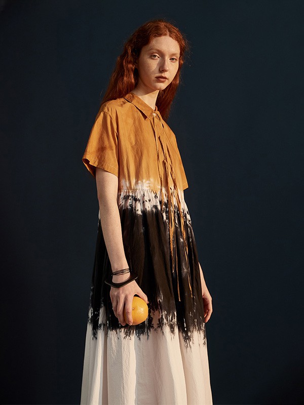 花树果女装2023春夏季墨绿色连衣裙