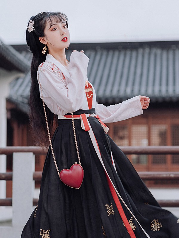 重回汉唐2023春夏装女装