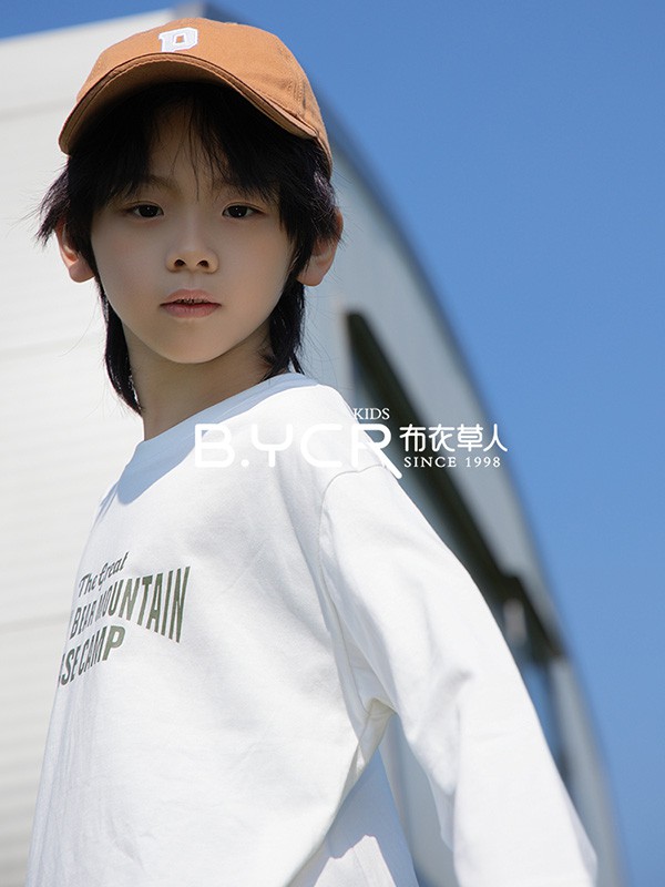 布衣草人2023春夏季白色T恤