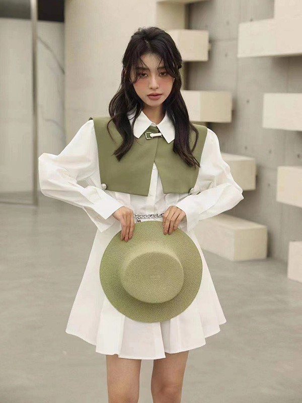 简诣2023春夏季白色连衣裙