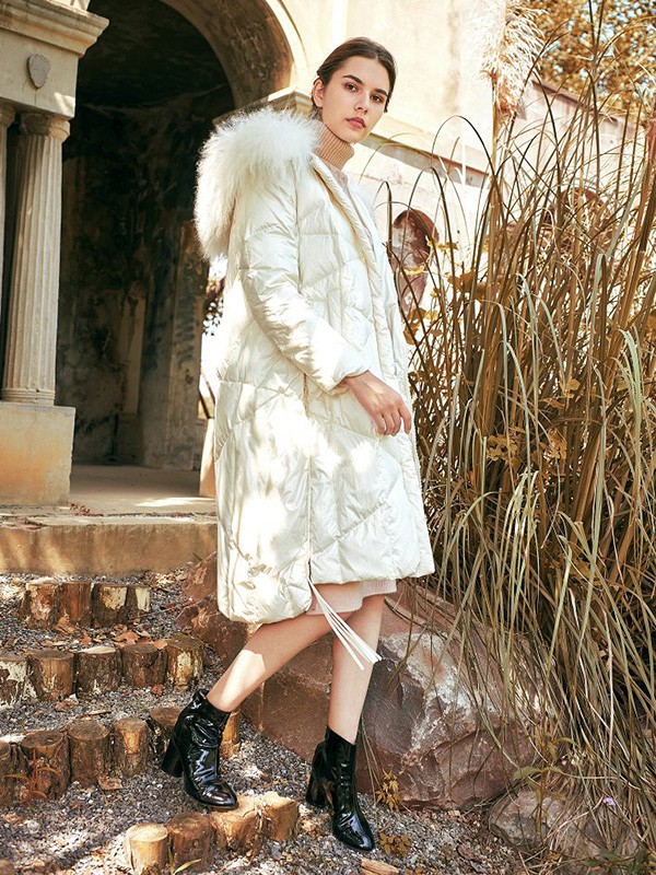 尚琳雅2022秋冬季白色棉服