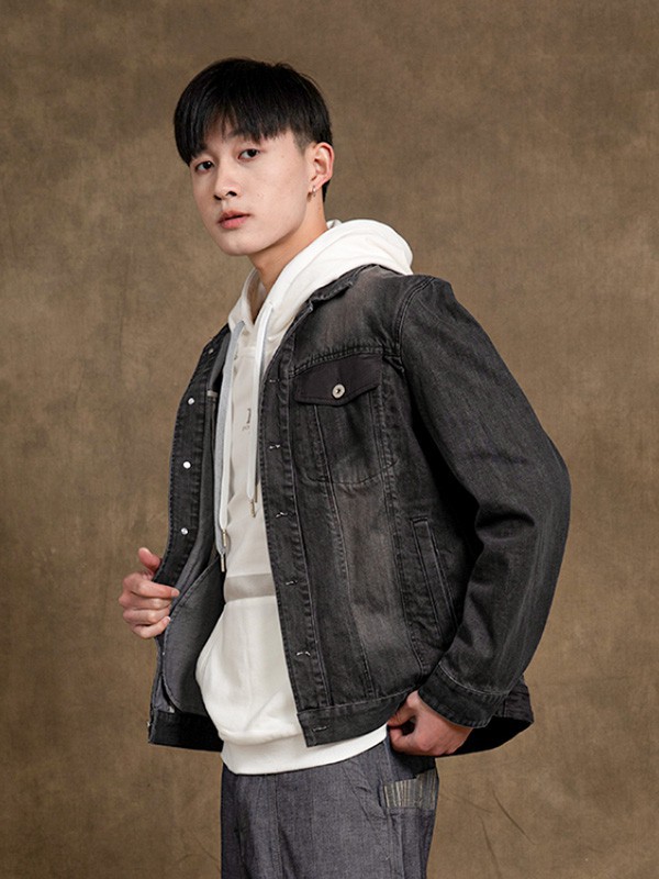 肆厘米男装2022秋冬季白色卫衣