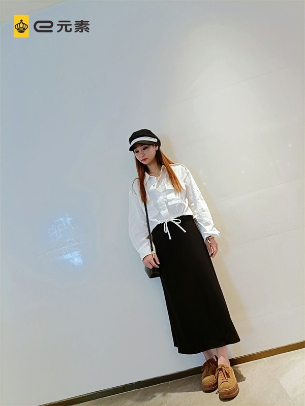 E元素女装2023春夏季黑色半身裙