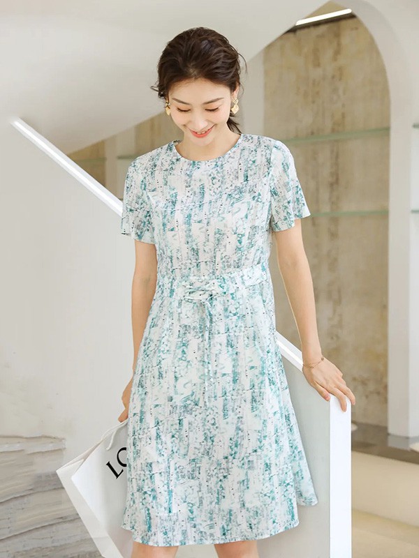 秋凝女装2023春夏季蓝色连衣裙