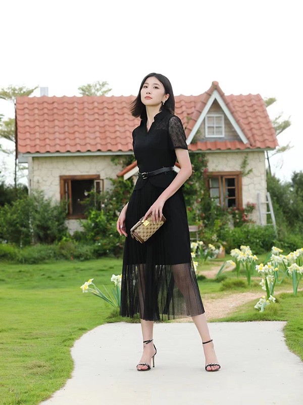 若岚菲女装2023春夏季黑色连衣裙