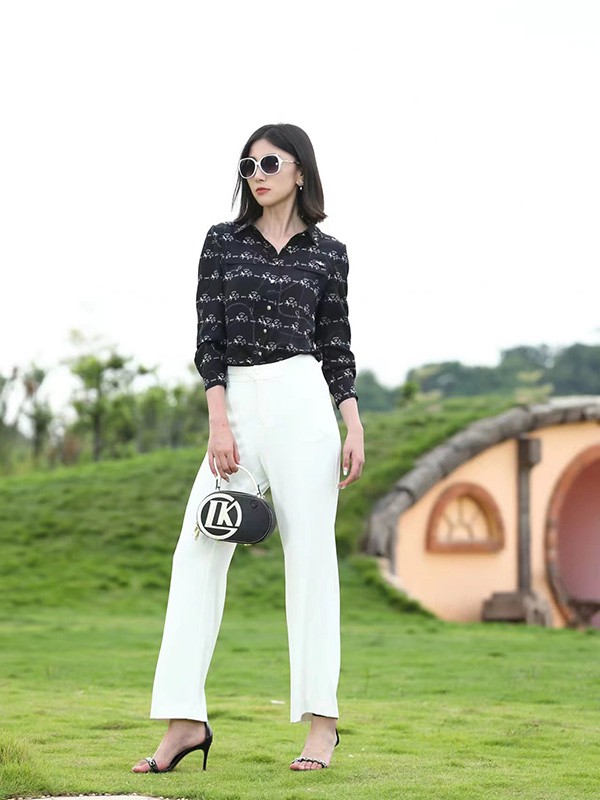 若岚菲女装2023春夏季黑色雪纺衫