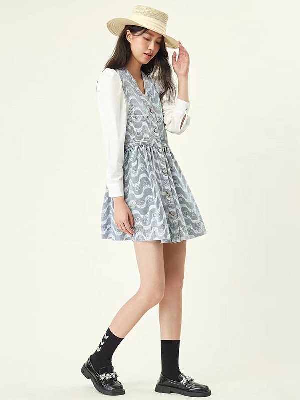 集娴2023春夏季黑色连衣裙