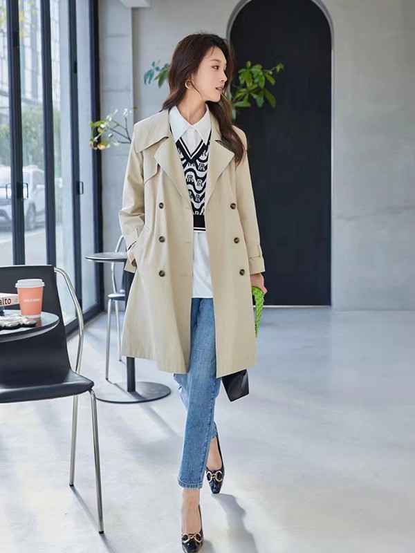 集娴2023春夏季卡其色风衣