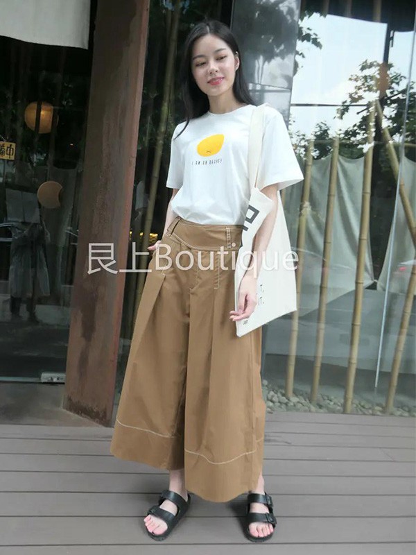 艮上女装2022春夏季白色T恤