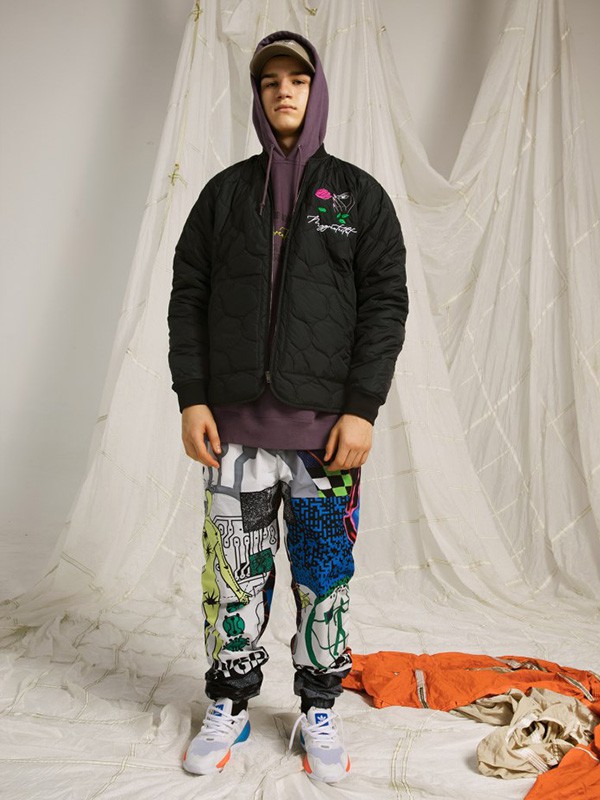 MYGE2023春夏季紫色卫衣