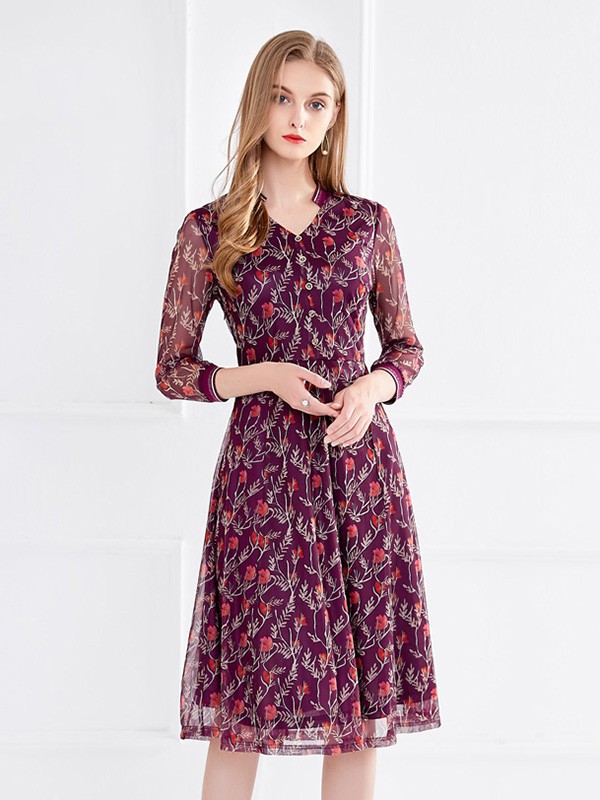 李红国际女装2023春夏季粉色连衣裙