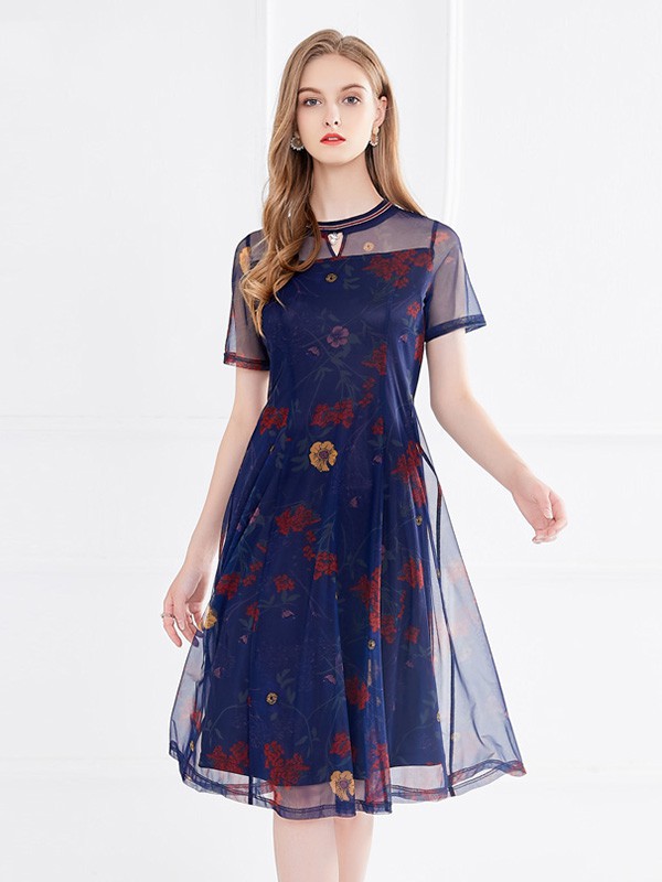 李红国际女装2023春夏季藏蓝色连衣裙