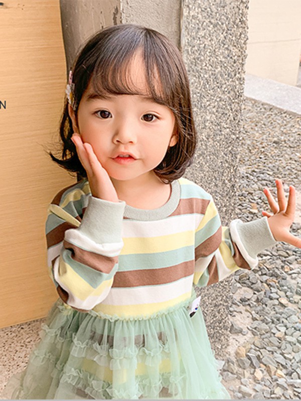 森点童装2022秋冬季绿色T恤