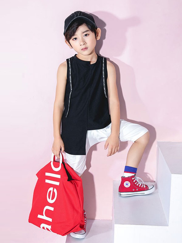 YEAJOGOR童装2023春夏季黑色背心