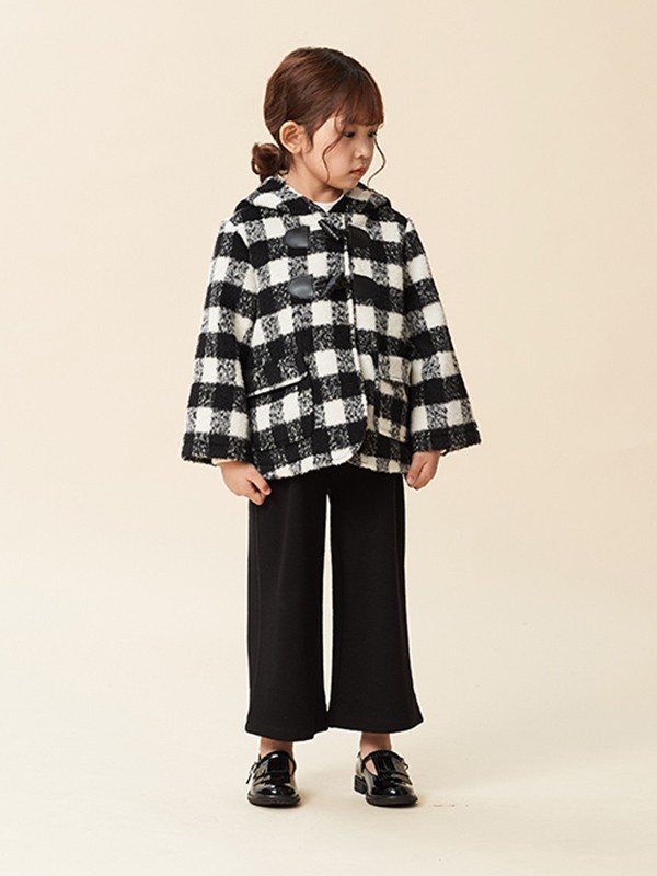 贝贝摩登2022秋冬季白色外套