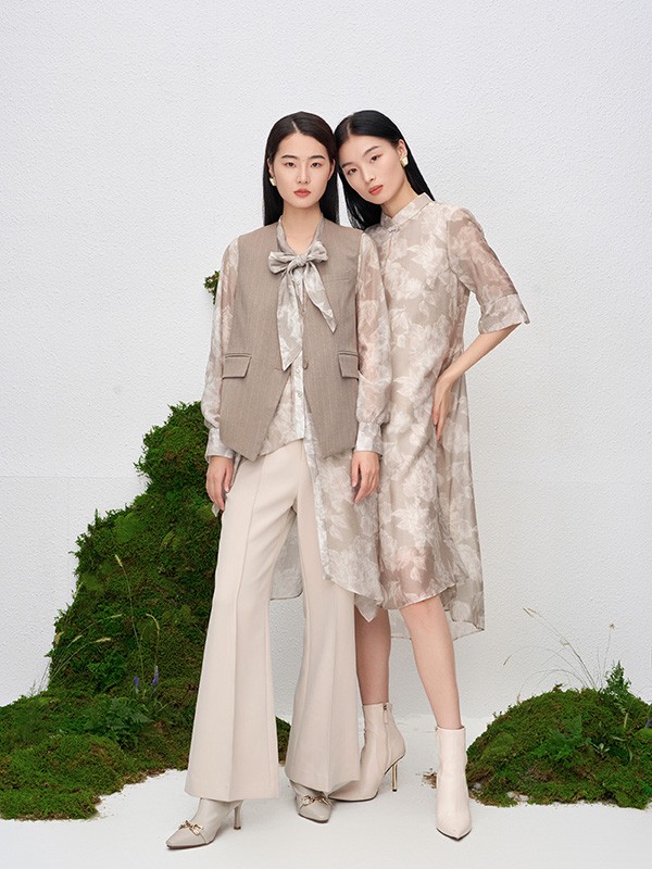 迪凯女装2023春夏季白色阔腿裤