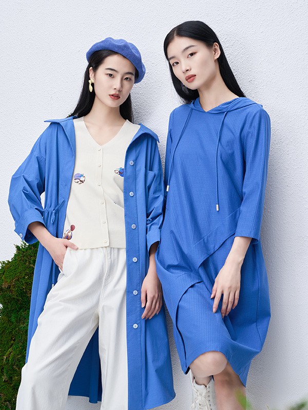 迪凯女装2023春夏季蓝色连衣裙