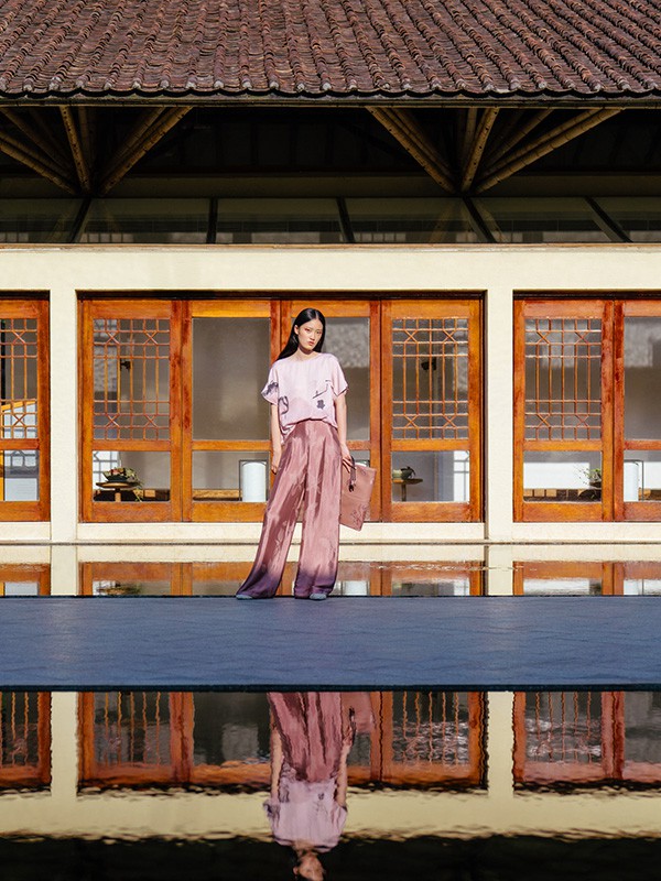 DSTK女装2023春夏季粉色连衣裙