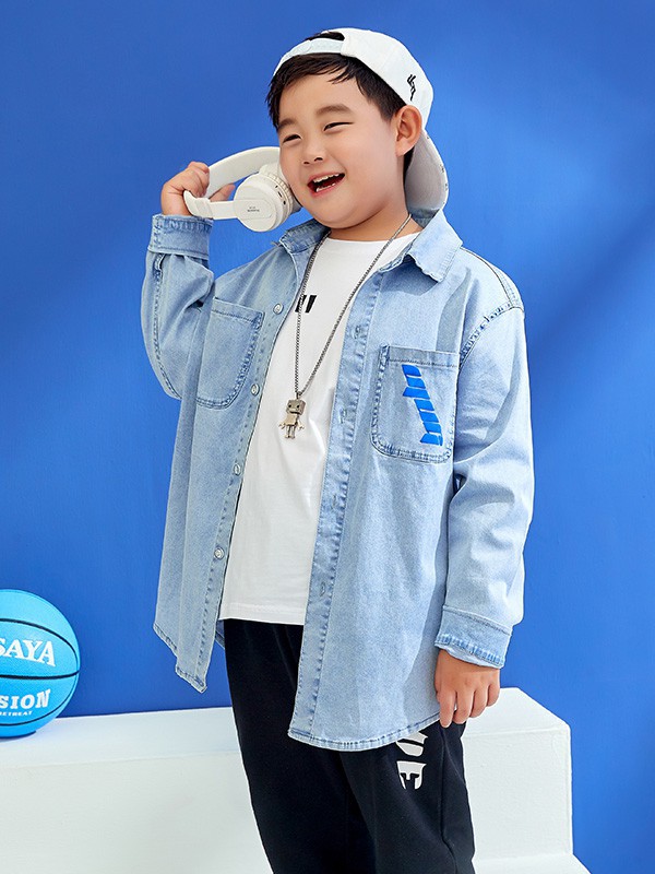 普哆衣童装2023春夏季蓝色外套