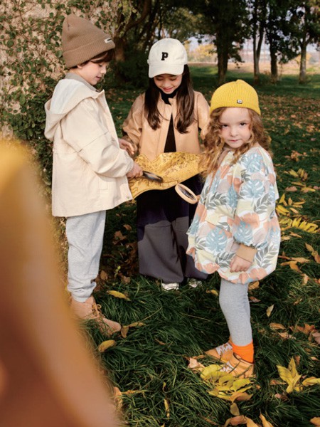 森虎儿童装2022秋冬季卡其色风衣