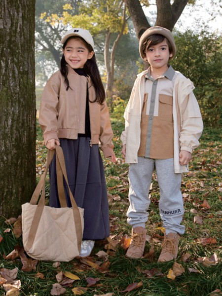 森虎儿童装2022秋冬季藏蓝色长裙