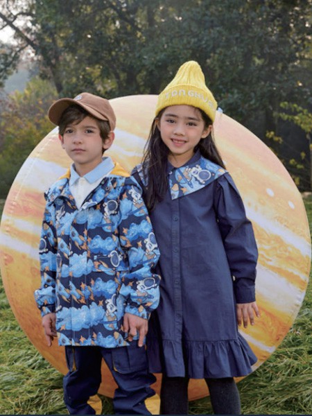 森虎儿童装2022秋冬季藏蓝色连衣裙