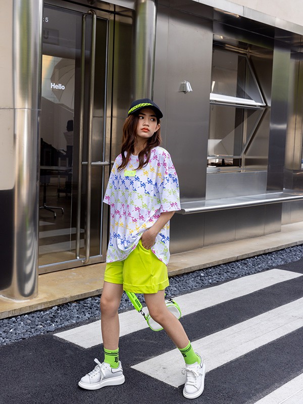 糖果布丁2023春夏季白色T恤