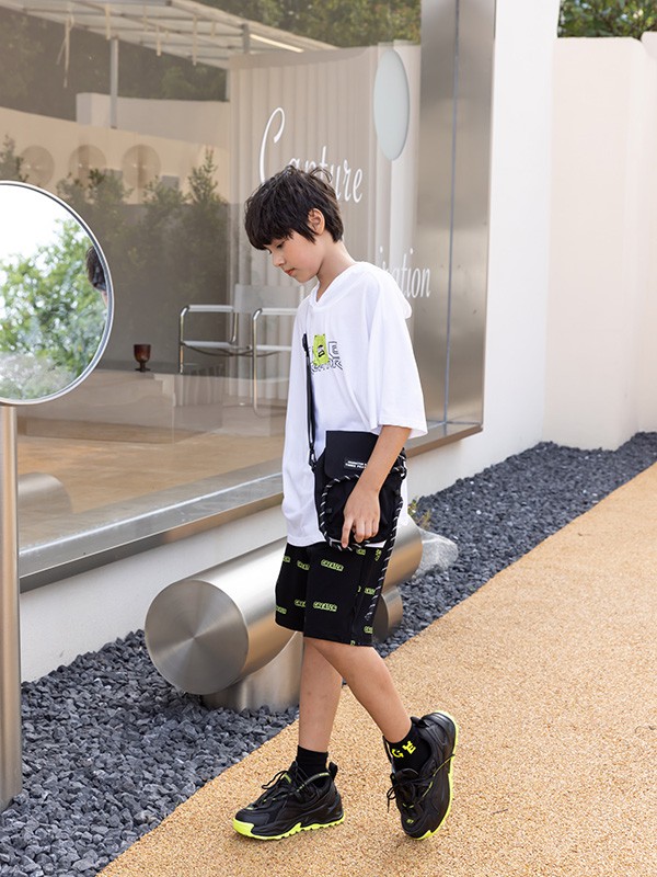 糖果布丁2023春夏季白色T恤