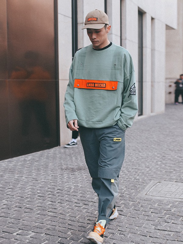 LIGHTNINGBEAR休闲装2022秋冬季绿色T恤