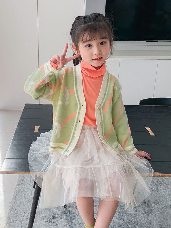 丫逗童装2023春夏季绿色针织衫