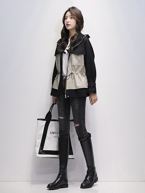 凯尔布拉迪女装2023春夏季白色T恤