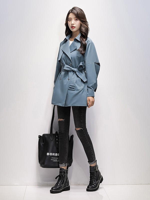 凯尔布拉迪女装2023春夏季蓝色风衣