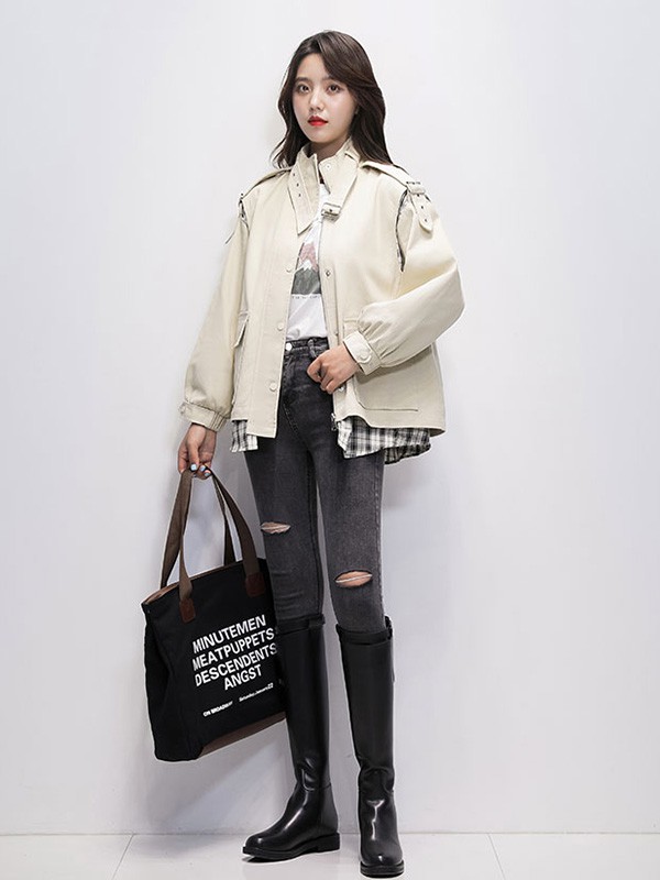 凯尔布拉迪女装2023春夏季白色T恤