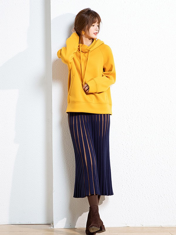 有帆女装2023春夏季黑色百褶裙