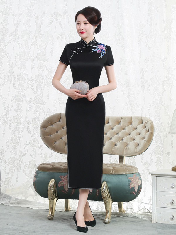 虞美记2023春夏季黑色旗袍