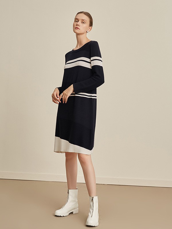 CIRCLOFY女装2022春夏季黑色连衣裙