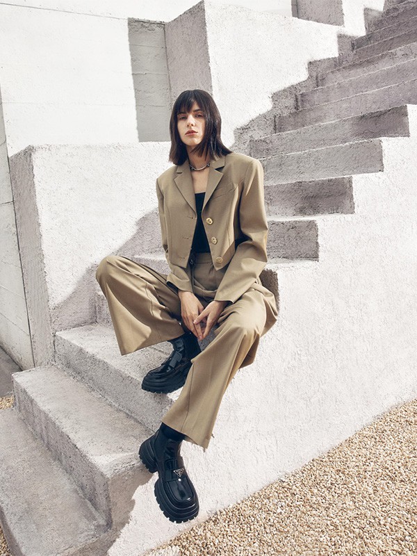 C’ESTLILITH女装2023春夏季卡其色阔腿裤