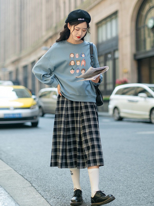 LRUD女装2023春夏季蓝色毛衣