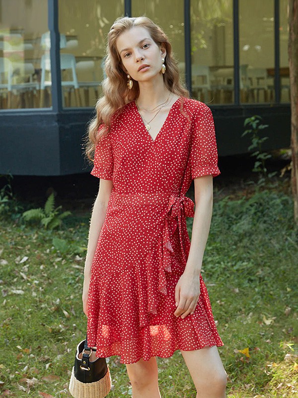 芊艾女装2023春夏季红色连衣裙