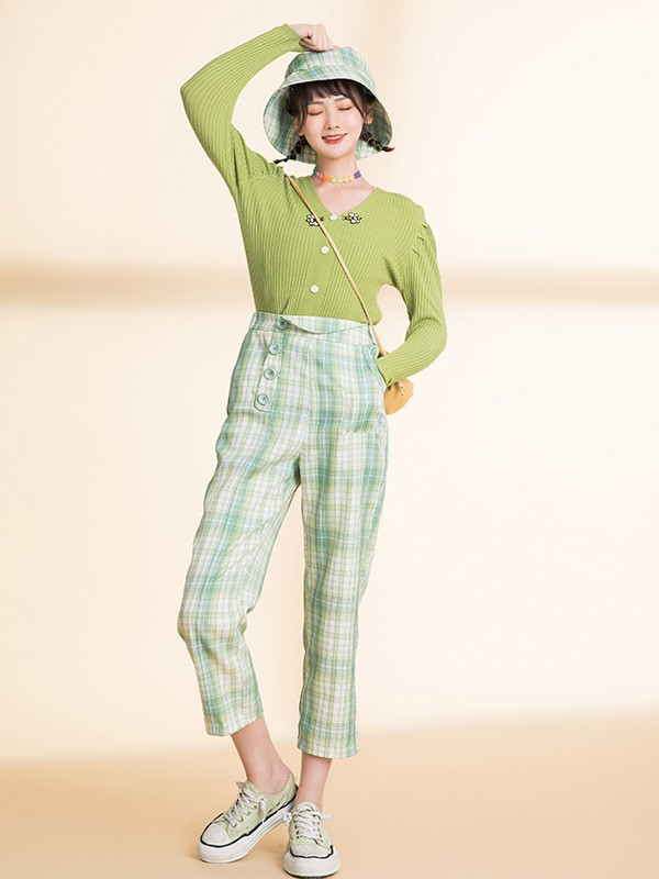 凯莉欧女装2022秋冬季绿色针织衫